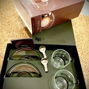 Nespresso Vertuo Cappuccino cups set. Brand new in box.